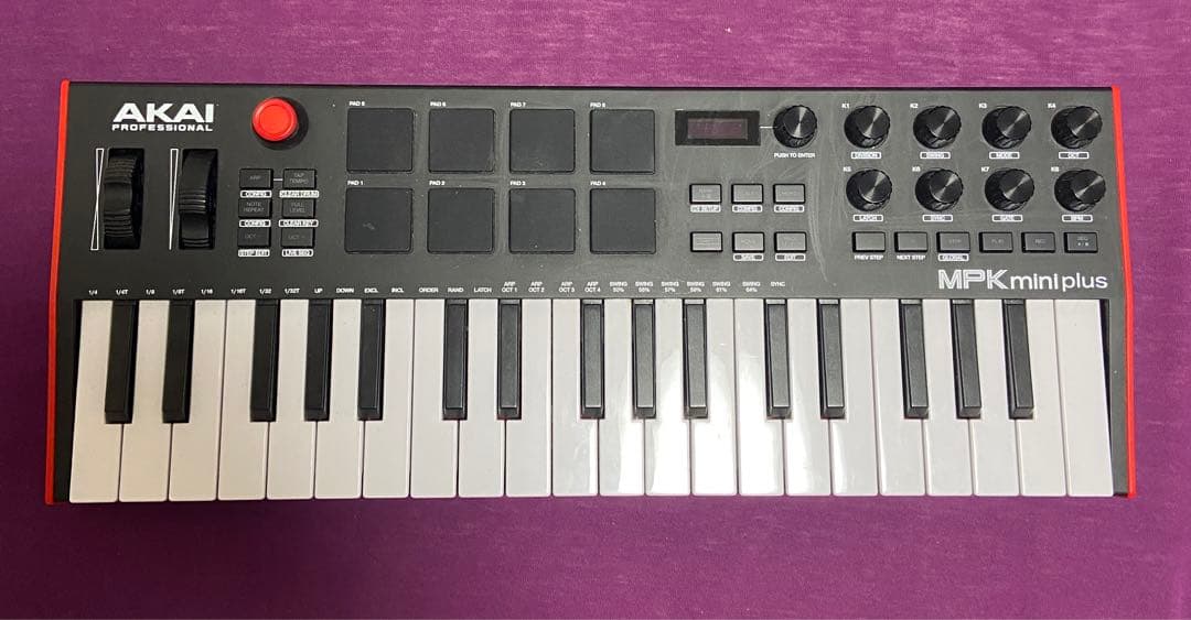 DTM・DAW MPK Mini plus AKAI MPK mini Plus登場！MIDI/CV/GATE/CLOCK等豊富な接続端子を装備