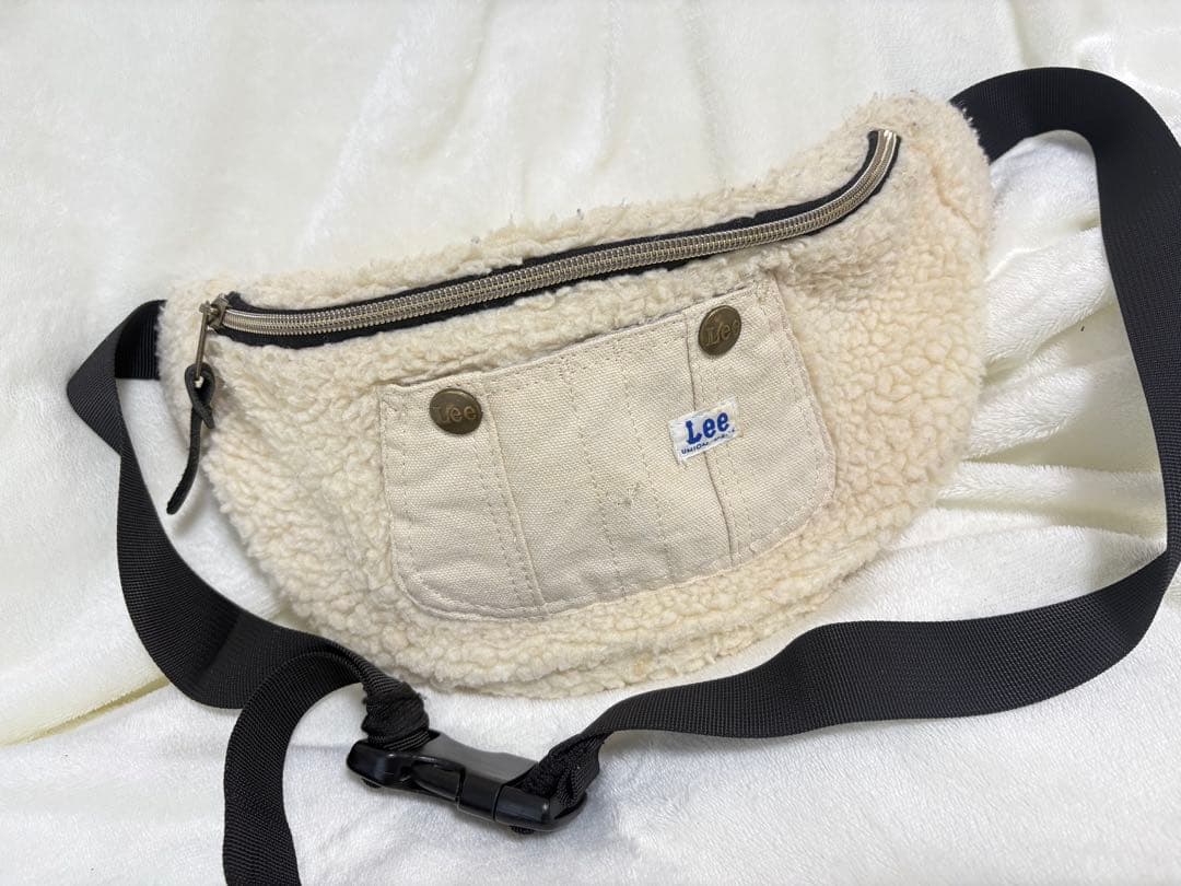 Lee フリース ボディバッグ アイボリー Lee（リー） ウエストバッグ メンズ 撥水 ボディバッグ ボディバック